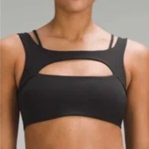 Lululemon New With Tags Everlux Front Cut Out Train Bra Black Size 6
